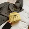 Bolsa pequena matelassê com corrente estilo Chanel para mulheres, novo modelo 2026, bolsa de ombro de moda de alta qualidade, bolsa transversal, luxo leve