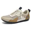 Lujo ligero 2026 verano y otoño ropa de trabajo exterior malla transpirable deportes zapatos Forrest Gump, estilo transmisión en vivo, desfile de moda de Hong Kong y Corea, zapatos de hombre de moda