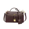 Moderna, minimalista, chic y elegante estilo coreano, nueva colección otoño 2026: bolso de hombro para mujer, bolso de mano y bolso cruzado, un bolso cuadrado pequeño