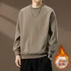 Envío transfronterizo disponible Invierno 2024 Forro polar Sudadera simple juvenil lisa de cuello redondo para hombre Camisa base engrosada Jr