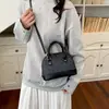 Otoño 2026 Nuevo Bolso de Mano Bolso Concha Estilo Retro Lujo Ligero Moda Tendencia Versátil Bolso de Hombro Cruzado Bolso para Mujer