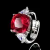 Nuevo Set Huabi Jewelry 2025 Base de Cobre Chapado en Oro Corindón Rojo Simulado Retro Elegante Piedra Principal 12*12