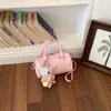 Bolso Boston Retro de Nicho para Mujer 2026 Nuevo Estilo Versátil Bolso de Mano Informal Elegante Bolso Cruzado