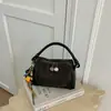 Ruien bolsa de ombro Boston retrô de nicho feminina outono 2026 nova bolsa leve tipo almofada para o dia a dia bolsa transversal