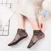 Medias de encaje medias de malla moda sexy calcetines de cristal primavera verano otoño Joker calcetines de mujer coreanos venta al por mayor de fábrica