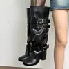 Nuevas botas de tacón alto multibotón 2026 para mujer, tacón grueso, botas de cowboy western retro, botas largas blancas adelgazantes para mujeres con estilo