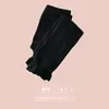 Leggings infantis, estilo primavera e outono, malha sem costura, cor sólida versátil, calça branca para bebês e crianças pequenas, leggings de nove pontos para meninas