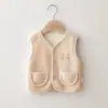 Clase para Bebés un Chaleco de Peluche con Bordado de Oso Engrosado, Top sin Mangas para Bebés y Niños Pequeños, Chaleco Cálido Versátil para Usar por Dentro y por Fuera