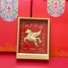 Marco de Fotos Dorado Soporte de Exhibición Año del Caballo Modelo Nuevo Oro Puro 999 Adorno para Riqueza Inmediata Bendición del Oficial Celestial Regalos Creativos Culturales Venta al por Mayor