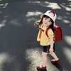 Conjunto de Verano para Niña 2026 Nuevo Estilo Moda Bebé Camisa de Muñeca y Pantalones Cortos de Mezclilla Elegantes Conjunto de Dos Piezas de Verano Moderno