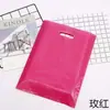 Bolsa de mano para ropa bolsa de regalo gruesa con remaches bolsa de cosméticos bolsa de embalaje con remaches hecha bolsa de plástico impresa con LOGOTIPO
