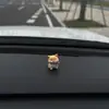 Adorno Lindo de Dibujos Animados Cachorro Akita Shiba Inu para Tablero de Coche Decoración de Coche Figura Decorativa para Tablero