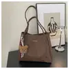 2025 Nueva Moda Otoño e Invierno Bolso de Hombro de Cuero Nobuck Bolso Casual para Mujer Bolso de Mano de Alta Gama