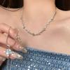 Collar Cruzado Azul de Doble Capa Superpuesto con Goteo de Aceite Estelar Cadena para Clavícula Distintiva para Mujer Cadena de Cuello de Acero de Titanio Sentido de Temperamento de Alto Grado