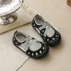 Sandálias Infantis 2026 Verão Novo Modelo Sapatos Fechados para Meninos com Malha Respirável Anti-Impacto Sapatos Vazados para Meninas com Solado Macio Tendência