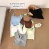 Camisola Puramente Sensual com Decote em V Profundo e Design Simples para Mulheres com Bojos Embutidos, Alças Finas, Camada Base Casual Versátil, Lindo Design nas Costas