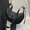 Bolsa Transversal de Ombro de Alta Qualidade, Nicho, Grande Capacidade, Branca, para Axila, Moda Feminina, Nova, Casual, Versátil, Bolsa de Ombro Formato Bolinho