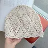 Gorro de Ganchillo Hecho a Mano Versátil con Patrón Argyle Vintage para Mujer, Gorro Pullover Hueco Adelgazante, Gorro de Punto Holgado