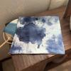 Gong Pei 2024 Nuevo Pañuelo Cuadrado Pequeño Tie-dye Verano Vintage Pañuelo para la Cabeza Protector Solar Baotou Pañuelo Elegante Combinable Pañuelo Pequeño