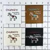 Venta Directa de Fábrica de Etiquetas Tejidas de Caballo del Año Nuevo, Etiquetas Parche, Accesorios para Ropa, Decoraciones para Zapatos y Sombreros, y Decoraciones para Bolsos