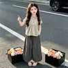 Nuevo Conjunto de Verano 2026 para Niñas Ropa de Verano Elegante de Manga Corta Conjunto de Dos Piezas Estilo Coreano Pantalones de Pierna Ancha Adelgazante