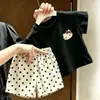 Nuevo Conjunto de Verano 2026: Estilo Princesa Súper Lindo Estampado de Manga Corta con Adorables Lunares y Shorts Blancos, Dulce Conjunto de Dos Piezas