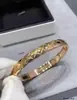 Pulseras Exquisitas de Patrón de Diamantes Diagonales Estrechas y Anchas en Oro Rosa de 18K, Oro, Oro Blanco y Chapado en Oro
