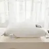 La almohada no se desinfla, el núcleo de la almohada es alto y proporciona soporte para el cuello.. Es adecuado para uso individual en casa, hoteles, residencias estudiantiles y para estudiantes.