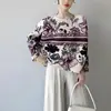 Camiseta Feminina Manga Longa Plus Size para Comércio Exterior Transfronteiriço, Corte Amplo, Emagrecedora, Rejuvenescedora, Estilo Mãe, Estampa Vintage, Blusa Franzida
