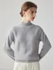 Suéter de cachemira estilo lujo ligero con cuello semi-alto para mujer, de manga larga, tejido jacquard fino, corte holgado, versátil, tejido base de punto amigable con la piel