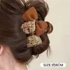 Presilha de cabelo de pelúcia de alta qualidade para outono e inverno para mulheres, versátil e fofa, presilha de tubarão para a parte de trás da cabeça, novo estilo coreano 2026, presilha de garra