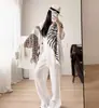 Chal Retro Americano con Estampado de Leopardo para Mujer, Estilo Old Money de Verano, Bufanda de Moda de Lujo Ligero, Bufanda de Seda de Leopardo de Alta Gama