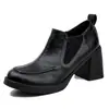 Versión de Piel de Oveja de Zapatos Retro de Suela Gruesa Estilo Británico con Tacón Grueso, Versátiles para Ir al Trabajo, Mocasines de Punta Redonda con Suela Suave, Zapatos de Tacón Alto de Cuero para Mujer