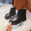Botas Infantis Outono Inverno Novo 2026 Botas Martin para Crianças Sapatos Individuais para Meninas Botas Curtas Estilo Britânico Sapatos de Algodão de Duas Camadas Preto
