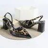 Sapatos de Salto Alto Europeus e Americanos Comércio Exterior Transfronteiriço Tamanho Grande Preto Patchwork Estampa de Leopardo Fivela Tira Salto Alto Bico Fino Salto Grosso Salto Alto Sapatos Únicos Sandálias