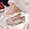 Zapatos de Banquete de Tacón Alto Primavera y Verano 2025 Nuevos Versátiles Punta Afilada Stiletto Cristal Moda Zapatos de Mujer