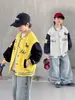 Jaqueta Masculina Infantil 2026 Nova Roupa de Primavera e Outono Jaqueta Estilosa e Cool Top Infantil Estilo Coreano Jaqueta de Baseball