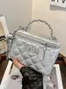 Bolso de mano para mujer con patrón de rombos, exquisito y elegante, nuevo modelo de verano 2026, bolso pequeño cuadrado, bolso cruzado tipo caja con cadena de moda
