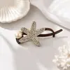 Pinza de flor grande retorcida con diamantes estrellados, pinza para el pelo de lujo ligero de alta gama, pinza de tiburón para recogidos en la nuca, exquisito accesorio para el cabello