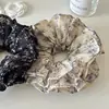 Scrunchies Florales de Temperamento Retro para Mujer Elegantes de Alta Gama Moda Accesorios para el Cabello Multicapa para Moños Coletas