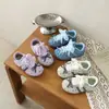 Zapatos de Ballet Retro de Lunares Estilo Literario para Niños Zapatos Deportivos para Niños Zapatos de Entrenamiento Alemanes para Niñas Suela Suave Zapatos de Patinaje de Princesa para Niñas Modernos