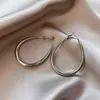 Brincos de Gota de Prata para Mulheres, Novo Estilo Tendência para Rostos Redondos, Brincos de Luxo Leve, Estilo Popular de Influenciador, Brincos de Círculo para Mulheres, Tendência de Moda Única