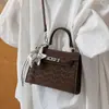 Bolso de Viaje para Mujer 2026 Nueva Moda de Primavera Bolso de Mano para Salir, Bolso Pequeño Cuadrado de Hombro Único Cruzado de Gama Alta