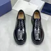 Sapatos de Couro de Negócios Originais Novos, Sapatos de Couro Casuais com Cadarço Estilo Britânico Novo para Homens, Sapatos Derby com Biqueira Larga e Sola Grossa que Aumentam a Altura