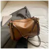 Nova Bolsa Feminina Simples de Inverno 2025, Grande Capacidade, Bolsa Transversal da Moda para o Dia a Dia, Versátil Estilo Coreano Bolsa de Ombro de Alta Qualidade