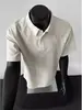 Camiseta Masculina Polo Americana High-End Manga Curta Ombro Direito Design de Costura Desconstruído Cor Pura Simples Solta Meia-Manga
