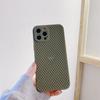 Funda de malla compatible con iPhone 16 Pro Max y Apple 15 Pro de silicona de 14 pulgadas, transpirable y con disipación de calor de 13 pulgadas.