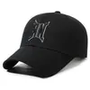 Boné de Baseball Tendência Estilo Coreano Bordado com Letras e Aba Curva, Chapéu Casual para Primavera e Outono, Chapéu Fashion para Proteção Solar ao Ar Livre para Homens e Mulheres