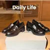 Piel de Vaca~ Mismo Estilo que la Mamá de Uva Mocasines de Suela Gruesa que Aumentan la Altura 6cm para Mujeres Menudas, Zapatos de Piel con Punta Redonda y Tacón Grueso