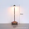 Lámpara de Hongo Moda Transfronteriza Comercio Exterior LED de Punta Lámpara de Mesa de Carga Creativa Exterior Interior Restaurante Decorativa Pequeña Lámpara de Mesa